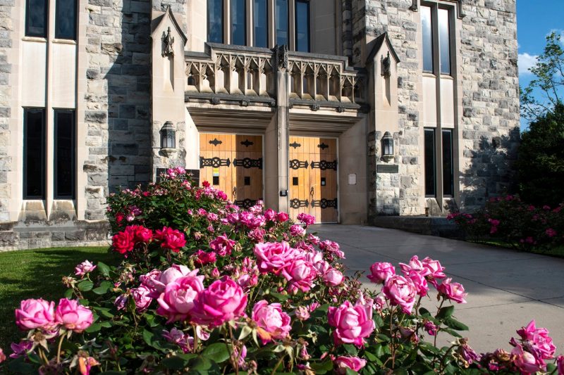 campus photo with flowers