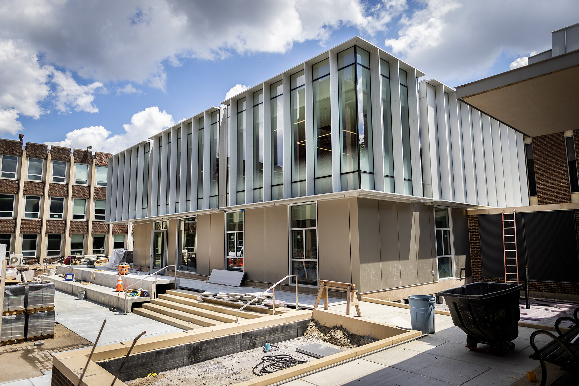 gse interior courtyard