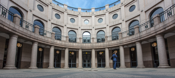 Rotating decorative Capitol photo slideshow image