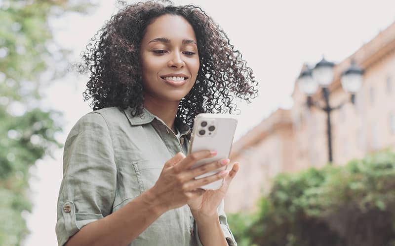 a woman using the phone