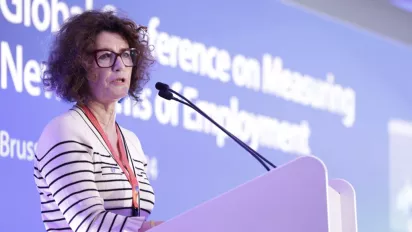 Assistant Director-General Manuela Tomei addresses the conference