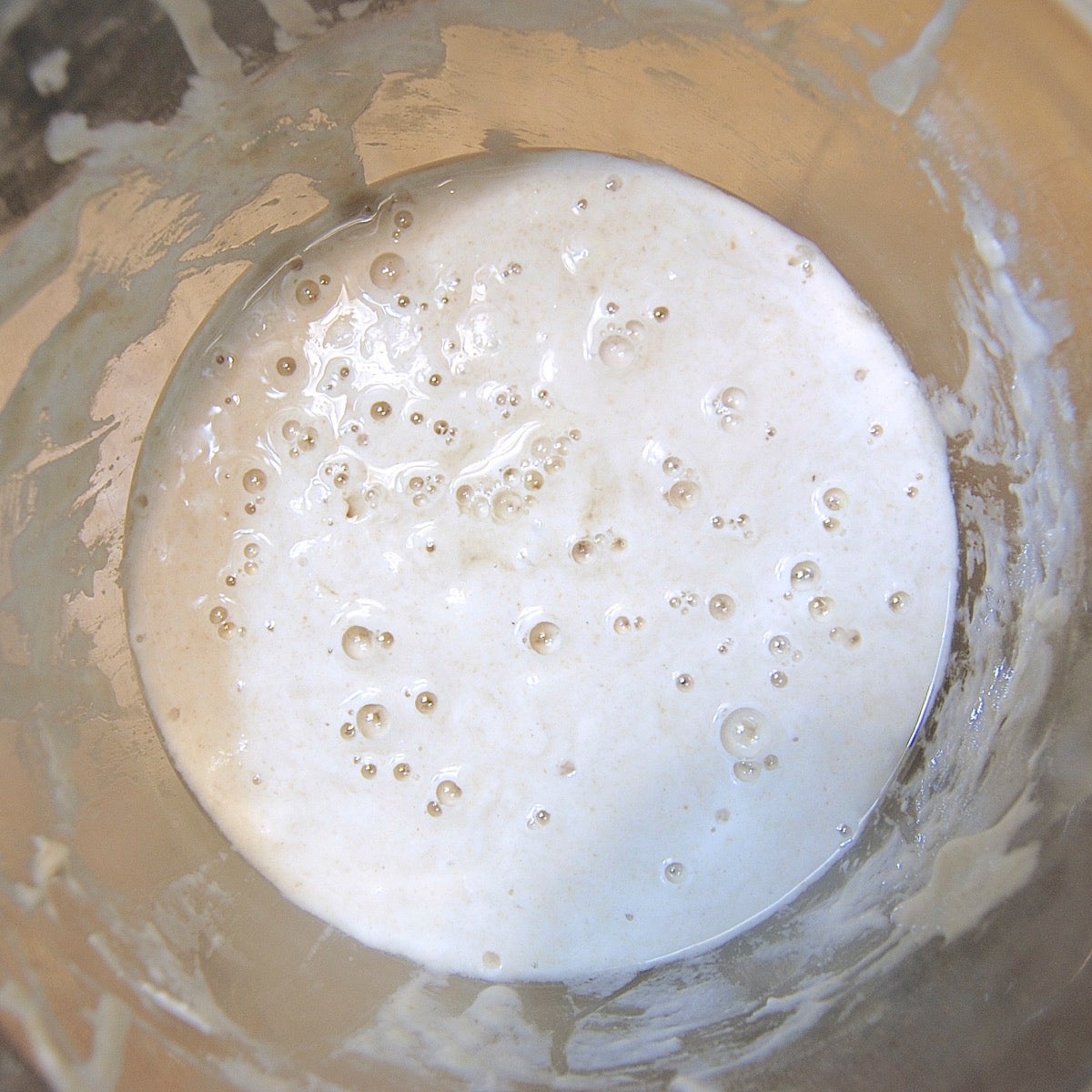 How to make your own sourdough starter via @kingarthurflour