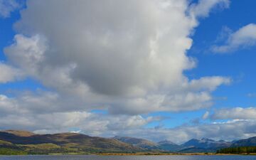 Ciel bleu, nuages, averses et orages se succéderont samedi et dimanche. (illustration) Flickr/Richard Szwejkowski