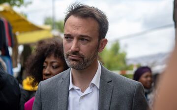 Loïc Signor, porte-parole du parti Renaissance, se retrouve dans une triangulaire dans la 3e circonscription du Val-de-Marne après avoir refusé de se désister au profit de Louis Boyard. LP/Marion Sillion