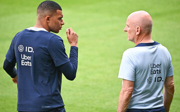 Guy Stephan, l'adjoint emblématique de Didier Deschamps est attendu en conférence de presse ce mercredi. Anthony Dibon/Icon Sport