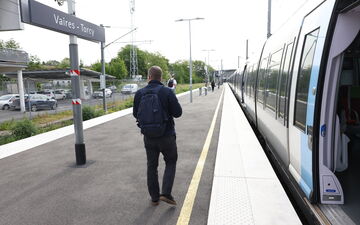 Au départ de la gare de l’Est, sur la ligne P du Transilien, il faut seulement dix-huit minutes pour rejoindre Vaires-Torcy. LP/Olivier Lejeune