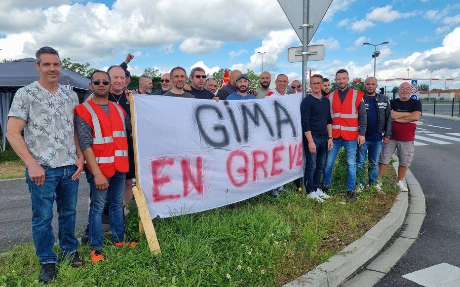 Beauvais (Oise), le dimanche 26 mai 2024. Les 32 salariés qui travaillent exclusivement le week-end, chez Gima, à Beauvais, sont en grève depuis samedi. LP/Armelle Camelin