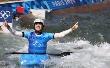 Angèle Hug a décroché la médaille d'argent ce lundi après une course disputée de kayak cross. LP/Jean-Baptiste Quentin