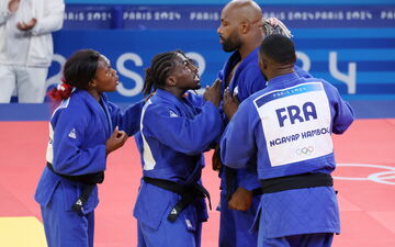 Teddy Riner a emmené toute les l'équipe de France avec lui lors de la finale par équipes de judo aux JO. LP/ Jean-Baptiste Quentin