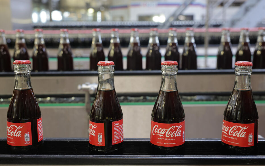 Clamart, le 11 mai 2023. Coca-Cola délivrera environ 20 millions de boissons durant les JO. L’usine des Hauts-de-Seine en produira la plupart. LP/Philippe de Poulpiquet