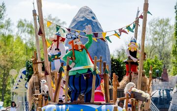 Nouvelles attractions, nouveaux hôtels, nouvelles thématiques... En quelques années, le Parc Astérix entend investir plusieurs centaines de millions d'euros. Parc Astérix/Sylvain Cambon