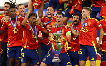 L'Espagne est sacrée championne d'Europe pour la quatrième fois de son histoire. REUTERS/Kai Pfaffenbach