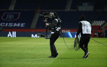 A 35 jours de la reprise, les présidents de Ligue 1 sont toujours à la quête d'un diffuseur...