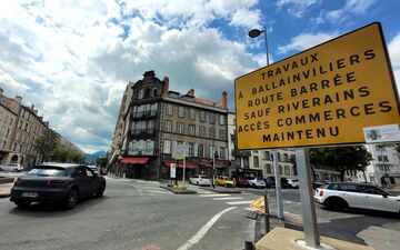 Depuis plusieurs années, les gigantesques travaux d’aménagements urbains en cours dans la métropole clermontoise font du tort aux commerçants. Même s'ils ne le savent pas toujours, ils ont droit à des indemnisations. LP/Geneviève Colonna d'Istria