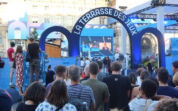 À la Terrasse des Jeux, située sur le parvis de l’hôtel de ville de Paris (IVe arrondissement), un concert gratuit en plein air de rock alternatif est programmé ce vendredi soir. LP/Gérald Moruzzi