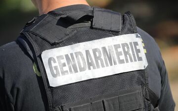 Un gendarme a été blessé après avoir été renversé par un chauffard. (illustration) LP / Arnaud Journois