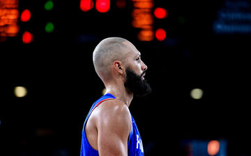 Evan Fournier n'a pas disputer plus de deux quart temps contre l'Allemagne. Icon Sport