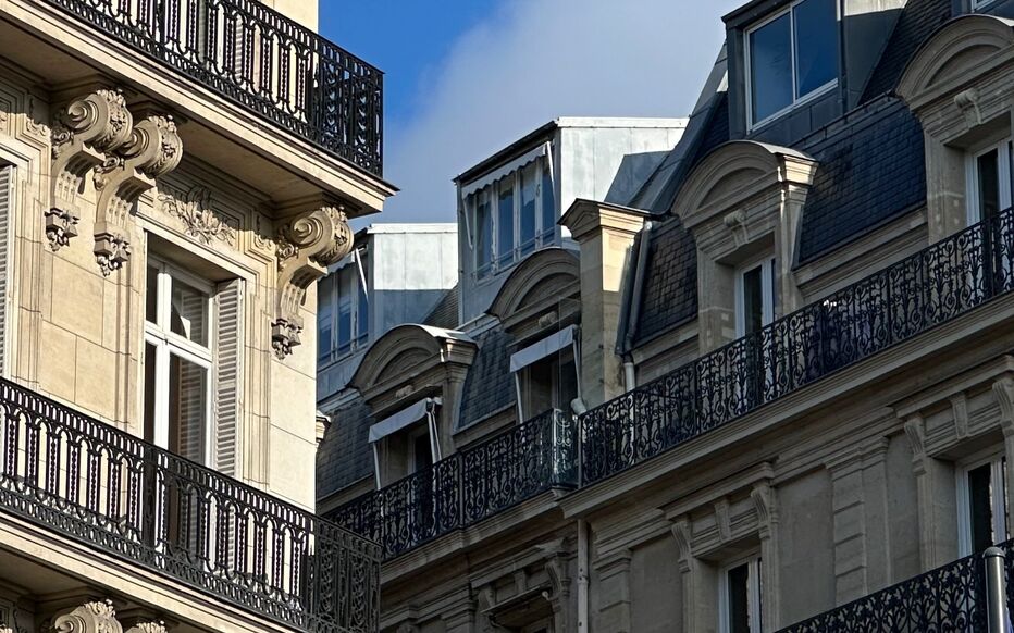 L'inquiétude est réelle autour de la suroccupation des balcons de logements de particuliers, situés le long de la Seine, lors de la cérémonie d'ouverture des JO.  LP/ Aurélie Audureau