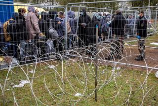 Campamento temporal para personas migrantes y refugiadas en Rūdninkai, Letonia