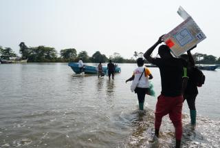 Campaña de vacunación de cólera en Enyenge, suroeste de Camerún