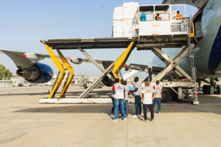 Hemos enviado 80 toneladas de material médico a Haití por vía aérea y terrestre desde mediados de junio.