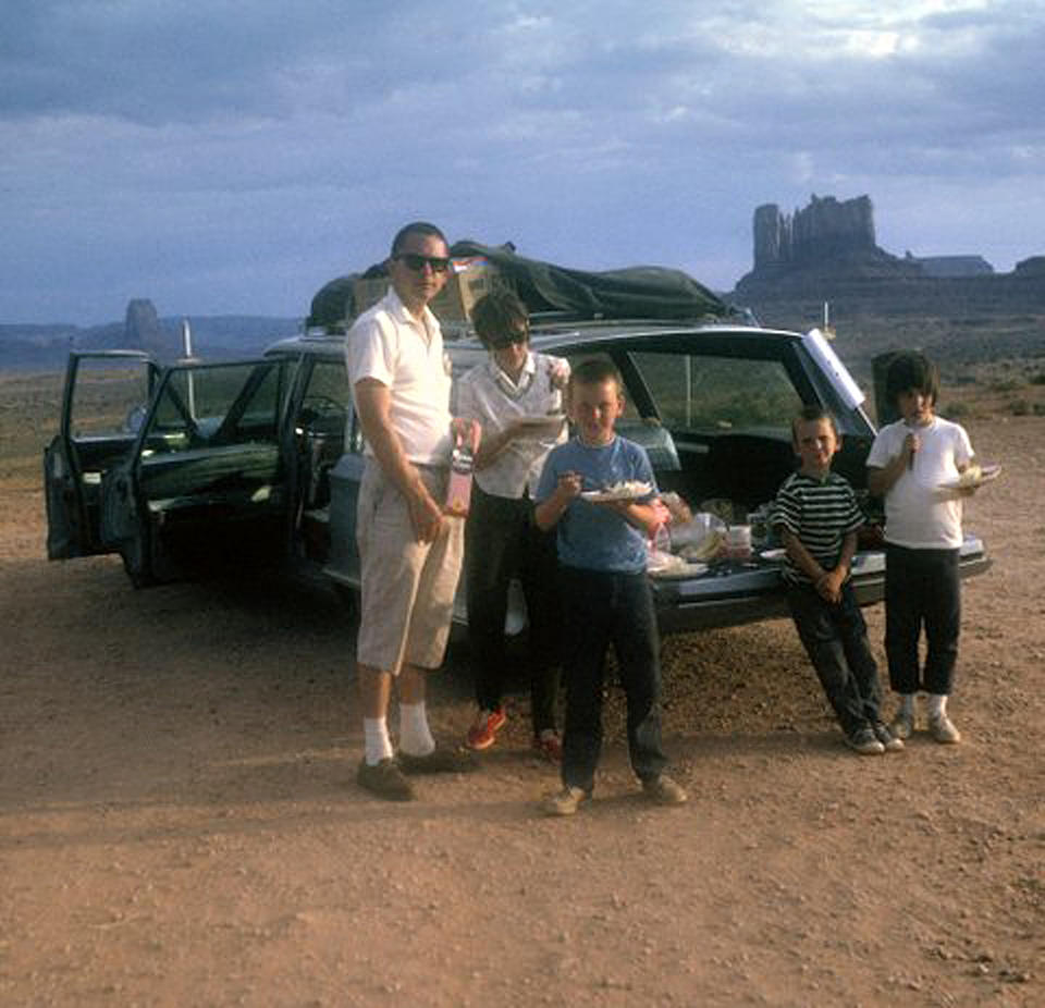 Jan and Lindy Hall with their three kids