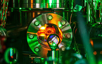 Vacuum chamber where ultracold gases of sodium-cesium molecules are made