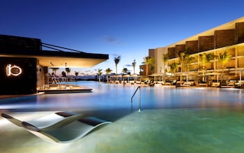 Swimming pool at night,  TRS Coral Hotel