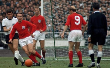 Jack and Bobby Charlton with George Cohen in 1966