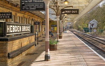 Hebden Bridge train station