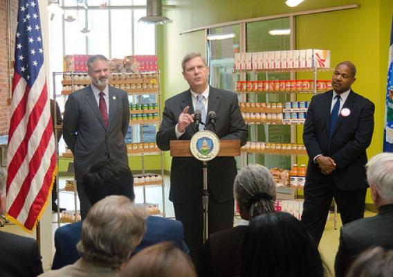 Agriculture Secretary Tom Vilsack Thursday (center), corperation for natinal and comunity Service CEO Patrick Corvington and Bread for the City President George Jones announced at Bread for the City, on April 29, 20ll in Washington, DC, that the USDA will become champions to end hunger and innovative partnerships to address hunger, especially among children  USDA Photo by Lance Cheung.