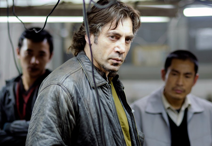 1424376449_javier bardem biutiful zoom