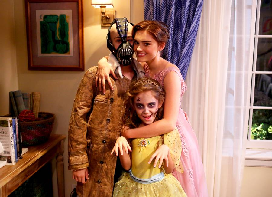 Daniel DiMaggio, Julia Butters, Meg Donnelly American Housewife