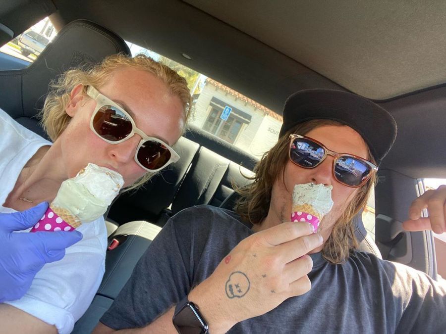 Celebrities Who Scream for Ice Cream: Katie Lee, Kim Kardashian and More