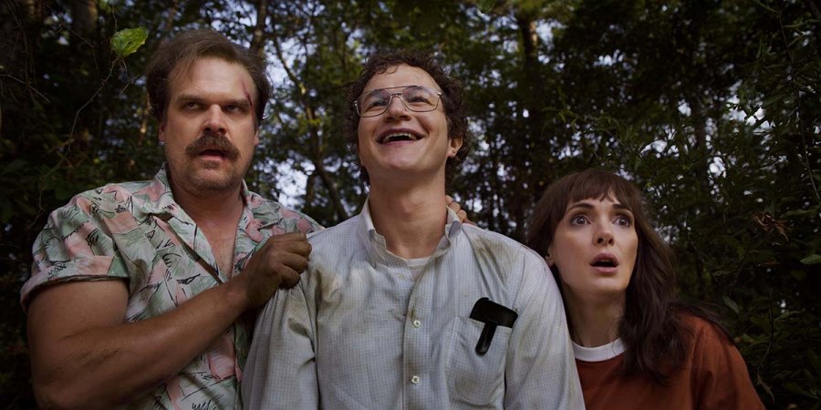 Stranger Things Joyce Hopper Timeline