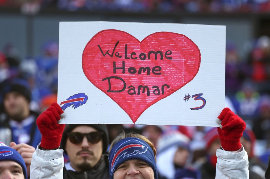 Damar Hamlin fans show support