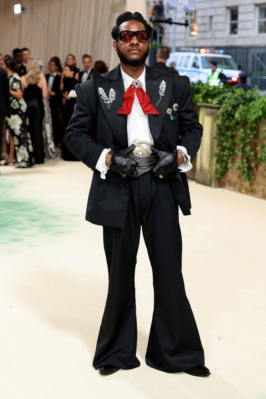 Leon Bridges Best Dressed Men at the 2024 Met Gala