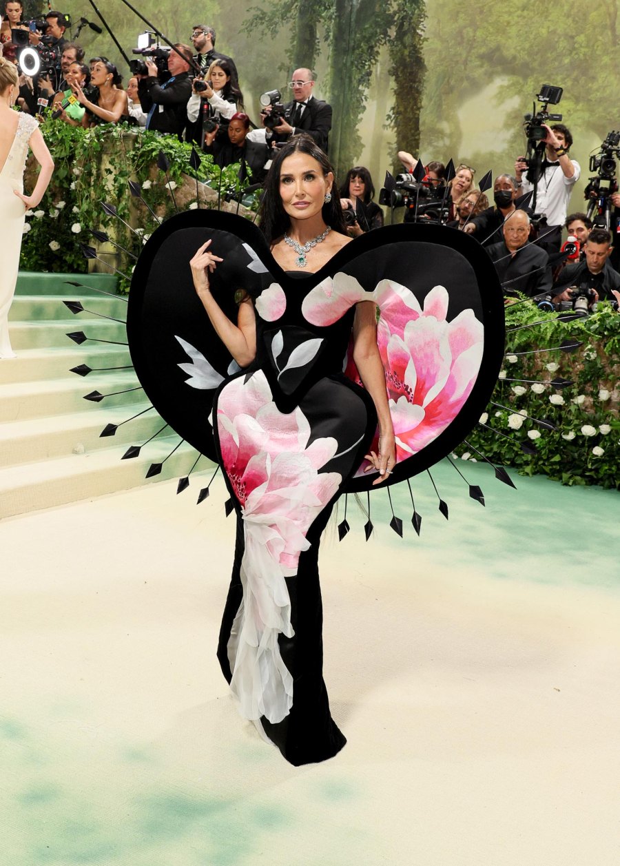 Met Gala 2024 Arrivals 710 Demi Moore