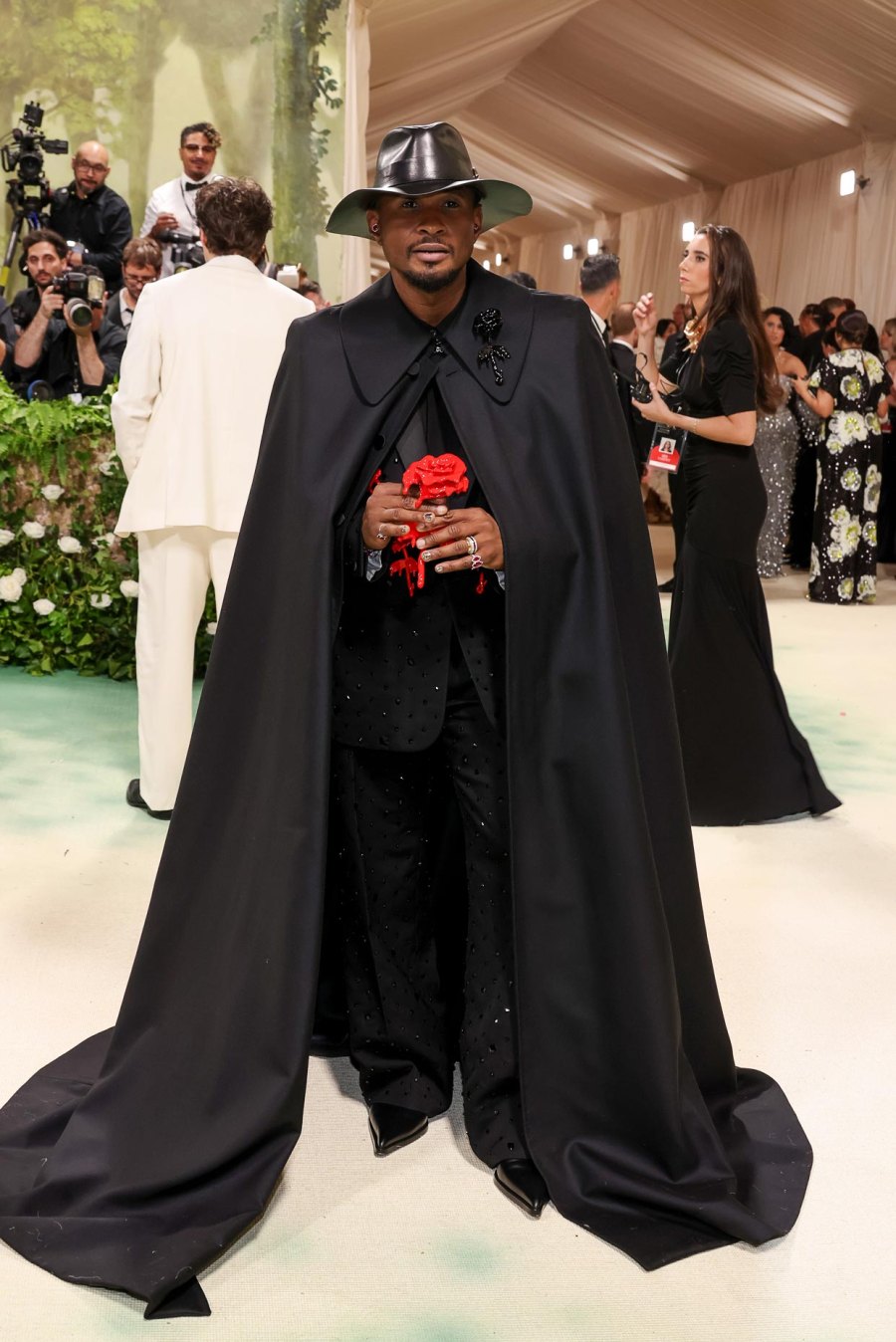 usher 2024 met gala