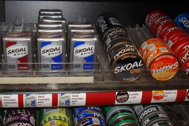 skoal-snuff-080808.jpg