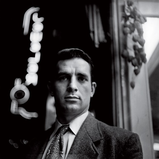 O escritor beatnick Jack Kerouac (Foto:  Elliott Erwitt / Magnum Photos)