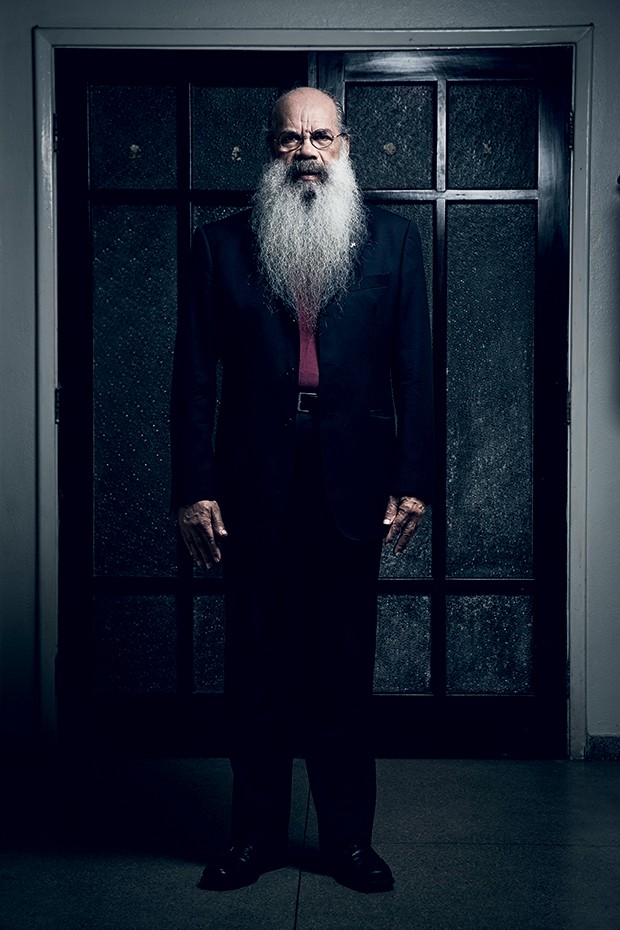 PASTOR Mozart Noronha, em foto recente. Por causa da barba farta, foi preso no exílio, em Portugal, confundido com um guerrilheiro (Foto: Stefano Martini/ÉPOCA)