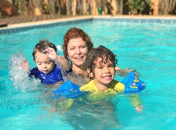 Bárbara Borges e os filhos (Foto: Reprodução / Instagram)