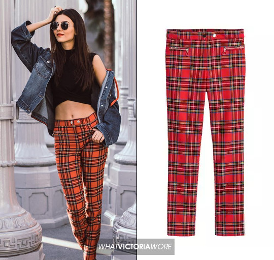 December 6th, 2017 | Instagram Post (x)
H&M Dressy Slim Fit Pants - $34.99 - Sold Out