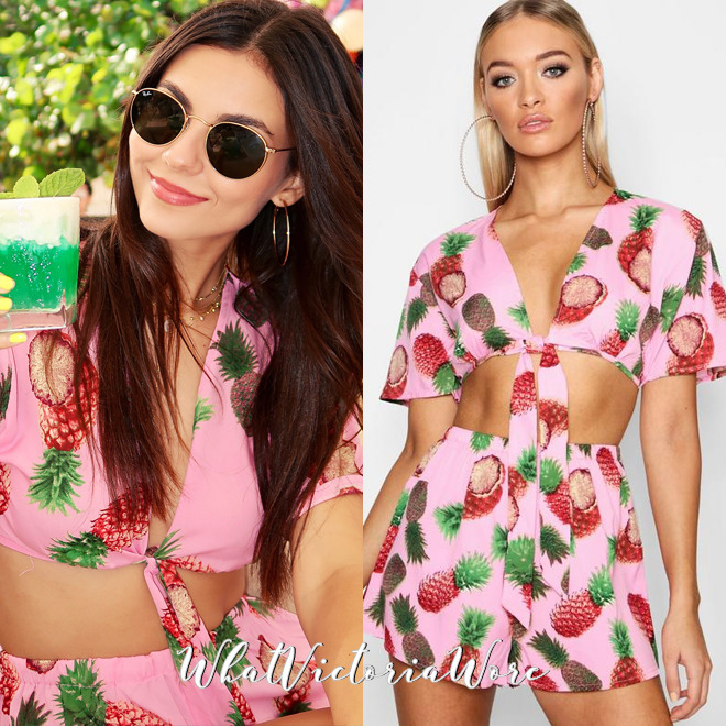 September 2nd, 2018 | Instagram Post
Boohoo Pineapple Crop Top and Shorts Co-Ords - $32
!function(doc,s,id){ var e, p, cb; if(!doc.getElementById(id)) { e = doc.createElement(s); e.id = id; cb = new Date().getTime().toString(); p =...