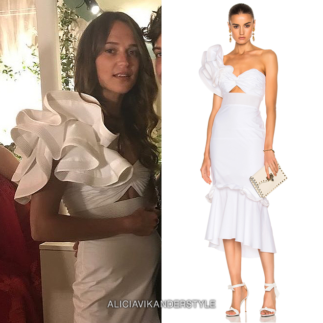 July 1st, 2017 | In Paris, France (x)
Johanna Ortiz Maloka Cotton Poplin Dress in White - $1,213 - Sold Out
All that’s known about this event was it was held in Paris last Summer. I wish there was press photos available because this outfit is so chic...