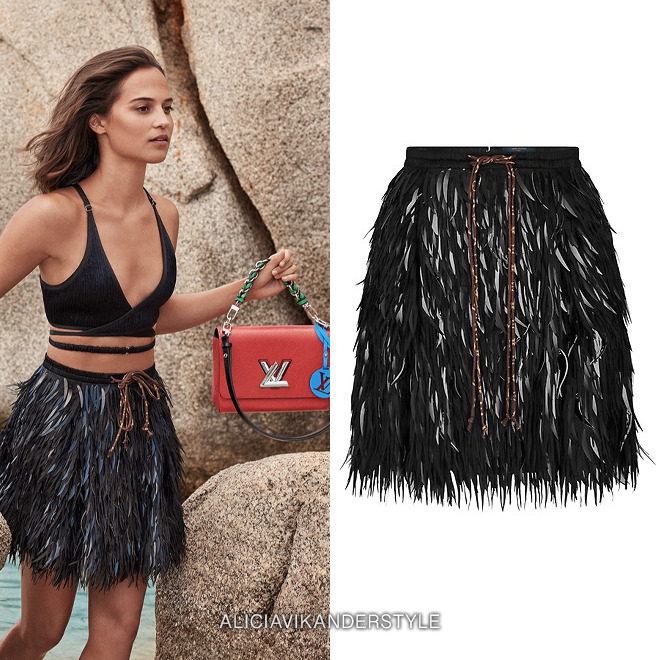 Louis Vuitton Cruise 2019 Campaign | 2018
Louis Vuitton Embroidered Skirt in Noir - $6,000