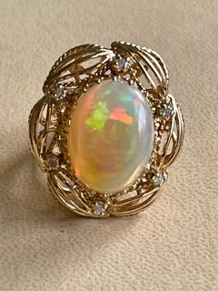 15 Carat Oval Shape Ethiopian Opal Cocktail Ring 14 Karat Yellow Gold Solid Ring