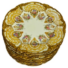 12 Antichi piatti da dessert a forma di fiori e dorati di Limoges. Circa 1890