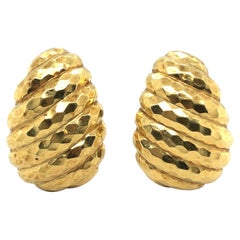 18 Karat Yellow Gold Clip-On Vintage Earrings by David Webb